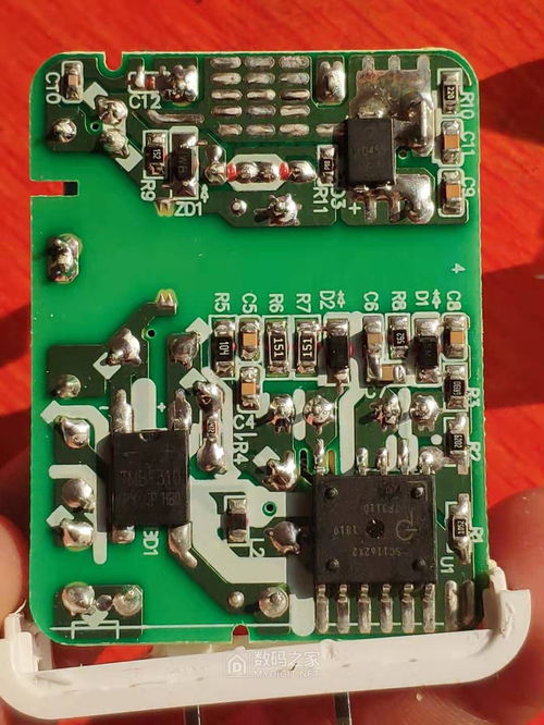 拆解OPPO 5V/2A老款充电器 十年前的设计与技术揭秘